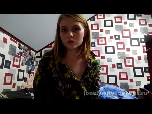 ❤️ 来自俄罗斯的年轻金发碧眼的学生喜欢更大的阴茎。 ☑ Porno❌❤